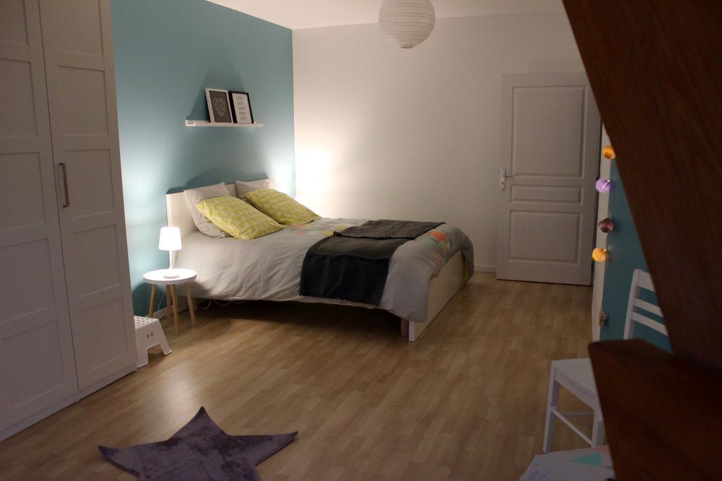 Gîte Céleste pour 6 personnes Mardeuil Esterno foto
