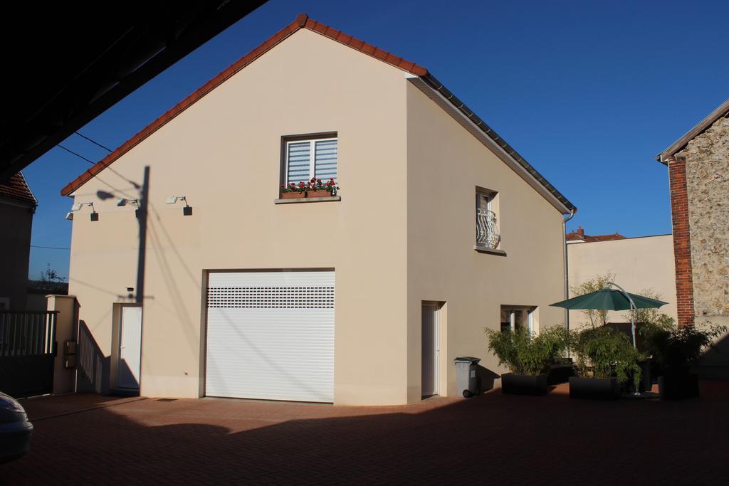 Gîte Céleste pour 6 personnes Mardeuil Esterno foto