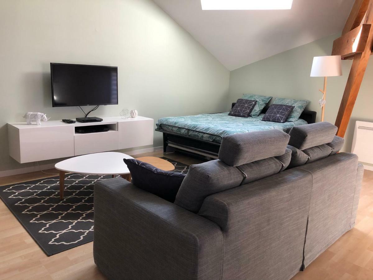 Gîte Céleste pour 6 personnes Mardeuil Esterno foto