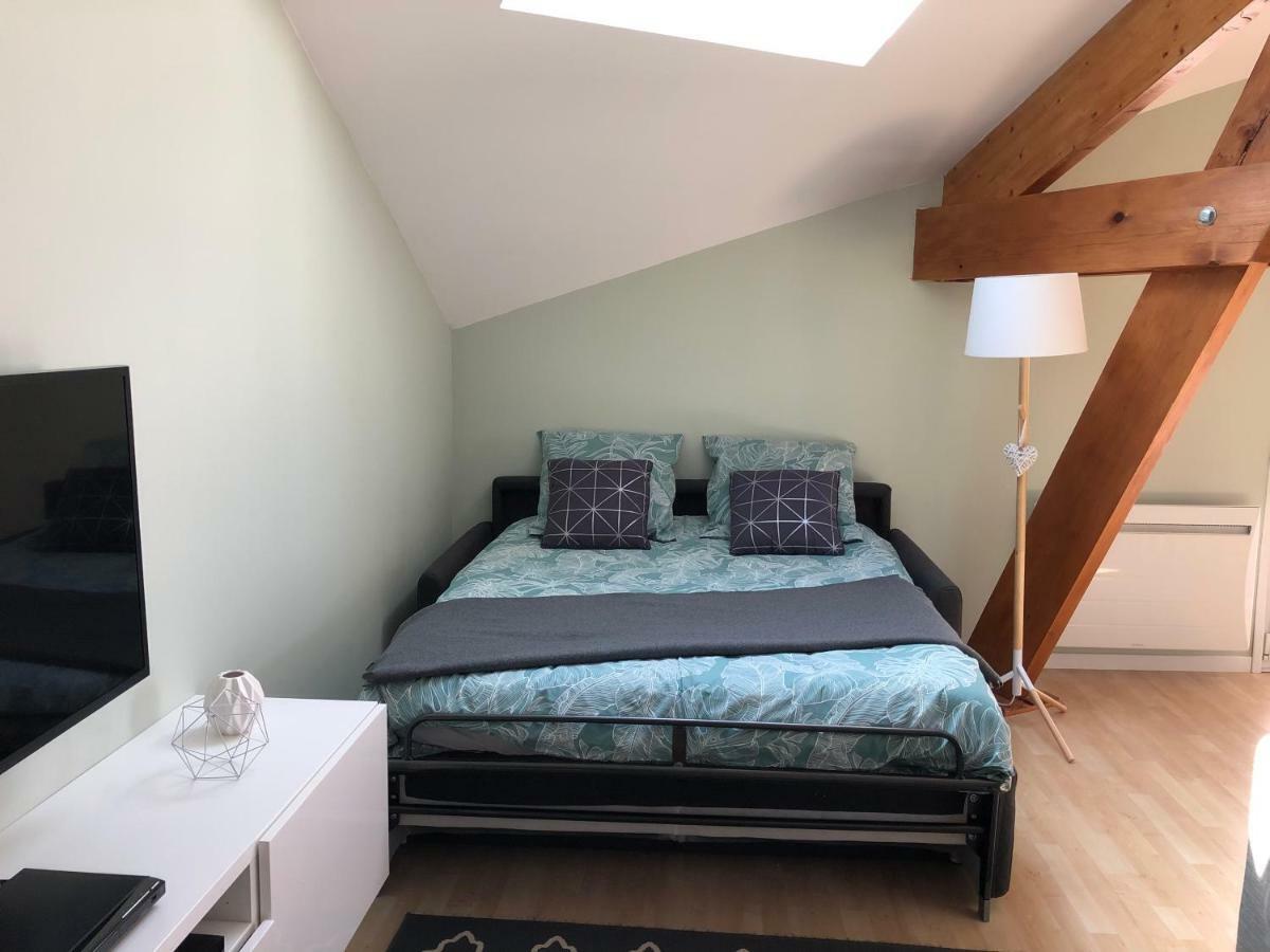 Gîte Céleste pour 6 personnes Mardeuil Esterno foto